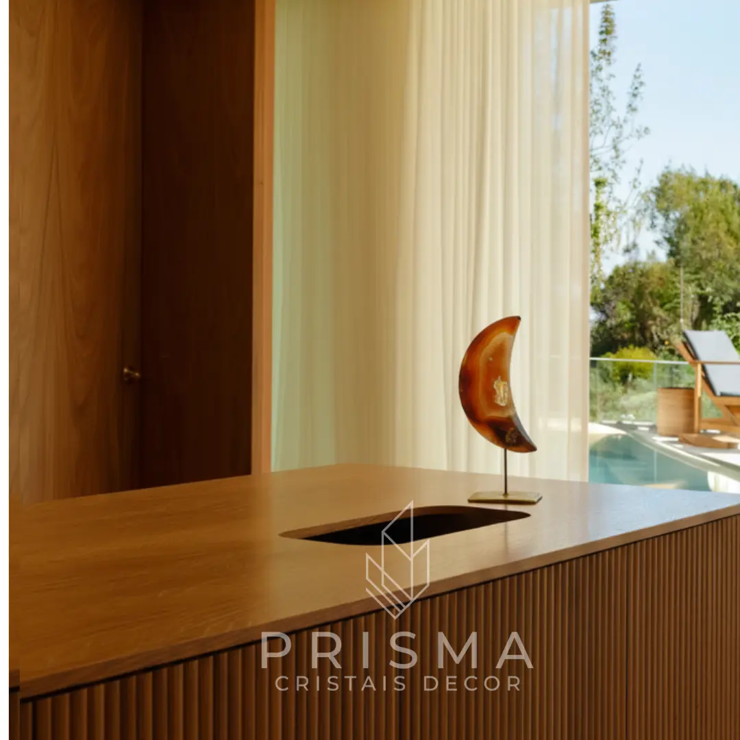 Escultura Meia Lua Ágata - pedra do equilíbrio em forma de símbolo lunar